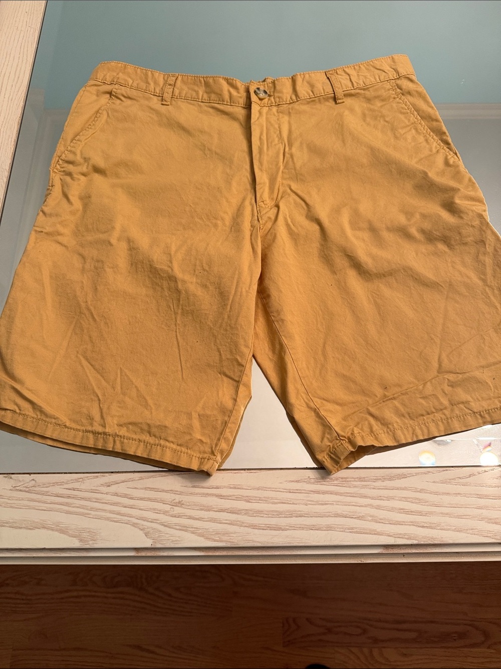 H&M Men's Mustard Flat-Front Chino Shorts